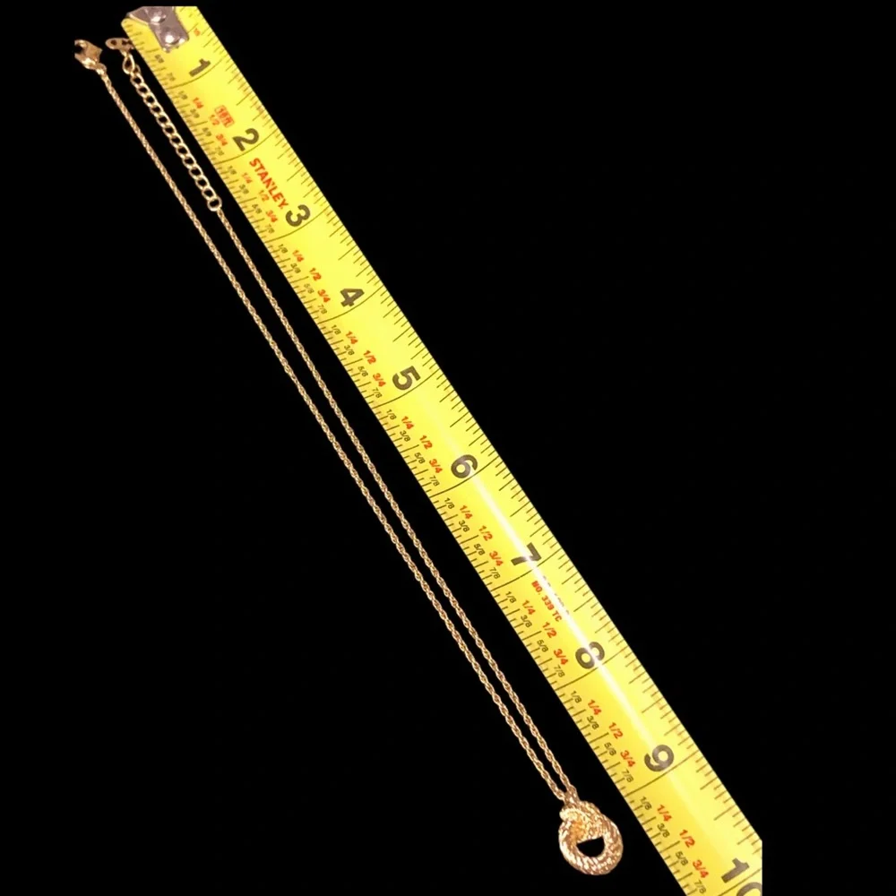 DIOR Twisted Rope Knot Pendant On A Polished Yellow Gold Plated Necklace 18” - Picture 12 of 16